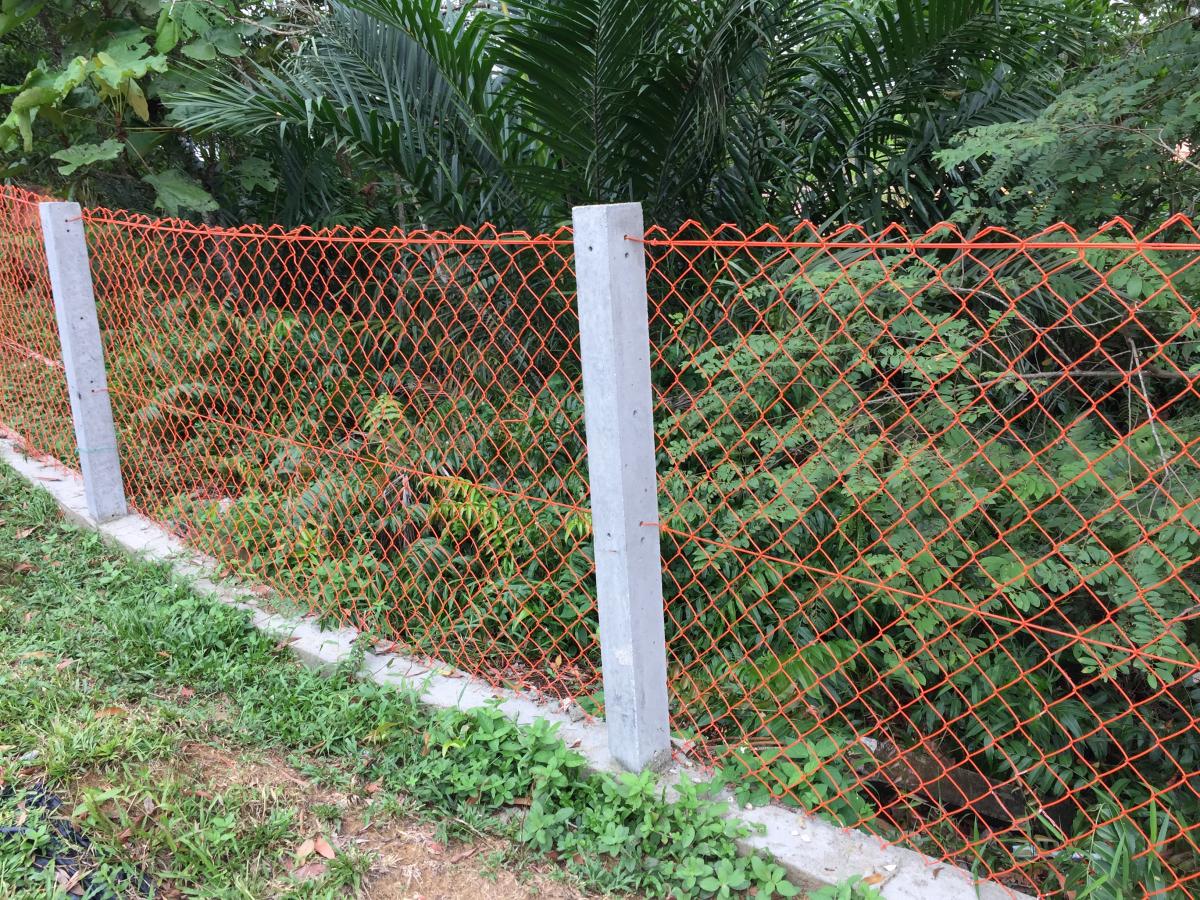 Chain Link Fence – Jin Guan Hardware Trading 晋源五金贸易 |Anti Climb Fencing ...